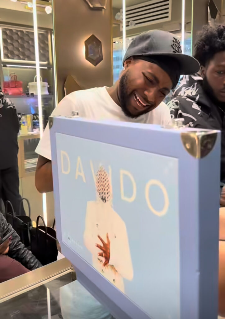BREAKING ! SINGER DAVIDO BUYS ONE OF THE BIGGEST CHAIN